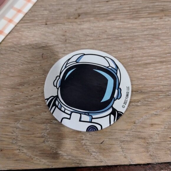 Funko Soda NASA Astronaut Limited Edition Collectible Figure 2022 - Picture 8 of 9